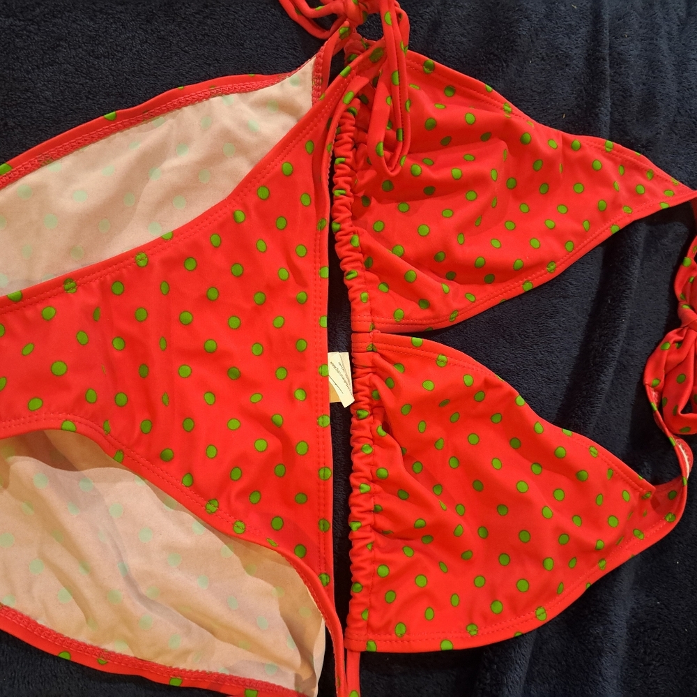 Bathing suit